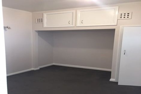 Photo of property in 11 Wilson Street, Newtown, Wellington, 6021