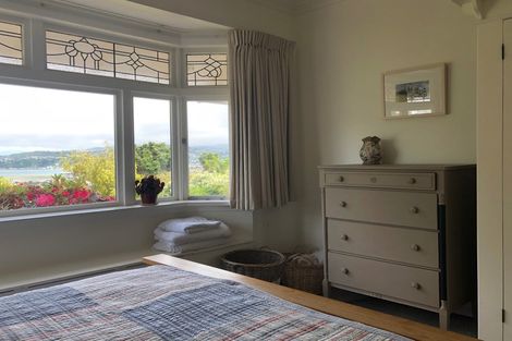 Photo of property in 25 Seatoun Heights Road, Miramar, Wellington, 6022