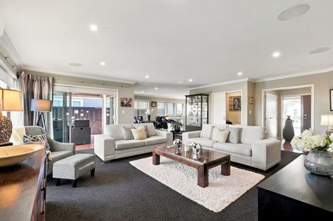 Photo of property in 82 Palm Springs Boulevard, Papamoa Beach, Papamoa, 3118