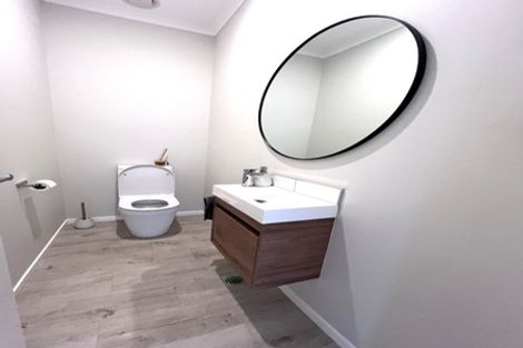 Photo of property in 8 Balmerino Lane, Wallaceville, Upper Hutt, 5018