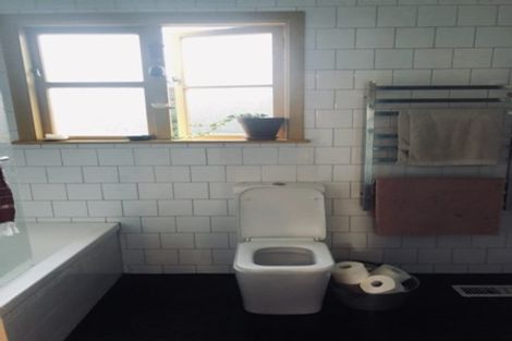 Photo of property in 4 Auckland Terrace, Melrose, Wellington, 6023