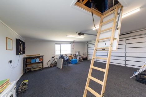 Photo of property in 96 Mount Taylor Drive, Feilding, 4775