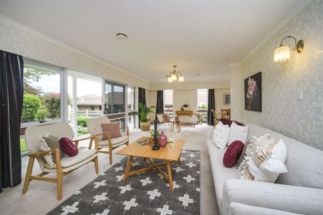 Photo of property in 3 Coronet Place, Awapuni, Palmerston North, 4412