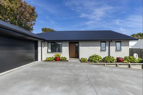 Photo of property in 39 Aratapu Street, Waitara, 4320