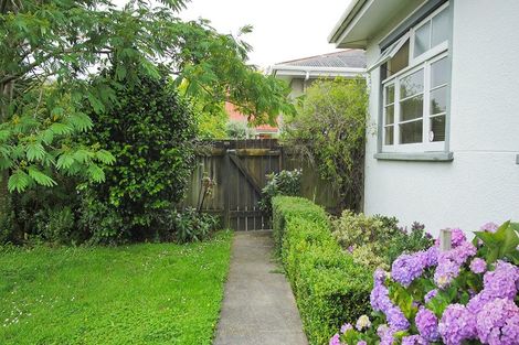 Photo of property in 52 Matamau Street, Palmerston North, 4414
