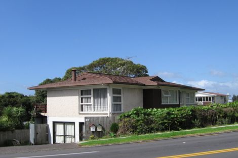 Photo of property in 1 Glenmore Road, Pakuranga Heights, Auckland, 2010