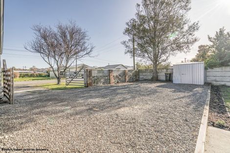 Photo of property in 21 Coutts Road, Gore, 9710