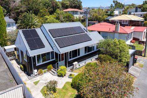 Photo of property in 30 Beazley Avenue, Paparangi, Wellington, 6037