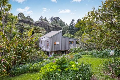 Photo of property in 779a West Coast Road, Oratia, Auckland, 0604