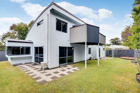 Photo of property in 3a Wilson Street, Hamilton East, Hamilton, 3216