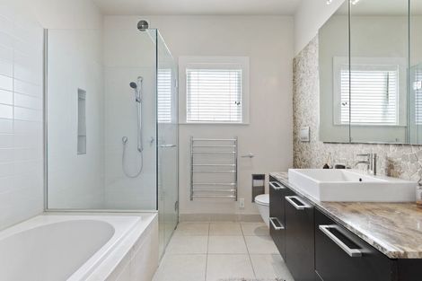 Photo of property in 24 Dunedin Street, Saint Marys Bay, Auckland, 1011