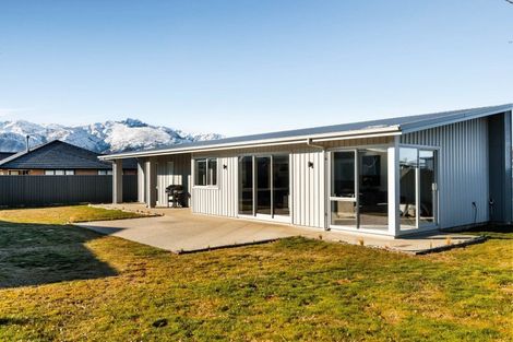 Photo of property in 27 Timsfield Drive, Lake Hawea, 9382