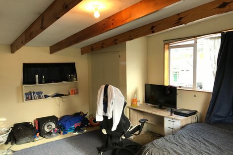 Photo of property in 111 Harbour Terrace, North Dunedin, Dunedin, 9016