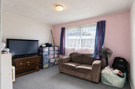 Photo of property in 11 Crystal Place, Pukehangi, Rotorua, 3015