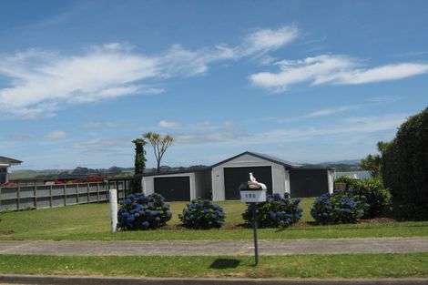 Photo of property in 155 Torkar Road, Clarks Beach, 2122