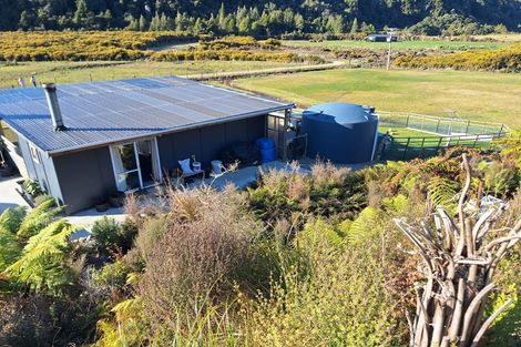 Photo of property in 4/247 Blue Spur Road, Blue Spur, Hokitika, 7882