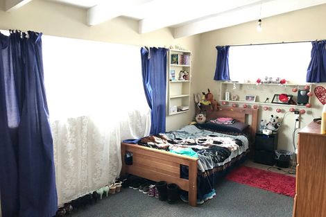 Photo of property in 111 Harbour Terrace, North Dunedin, Dunedin, 9016