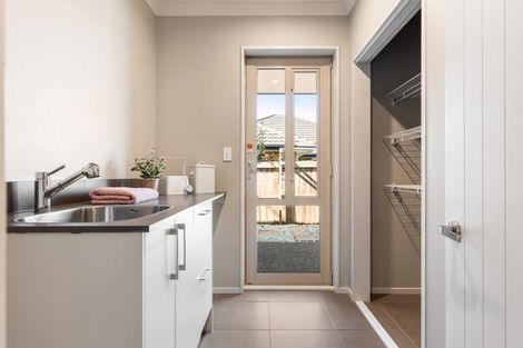 Photo of property in 39 Globe Bay Drive, Templeton, Christchurch, 8042
