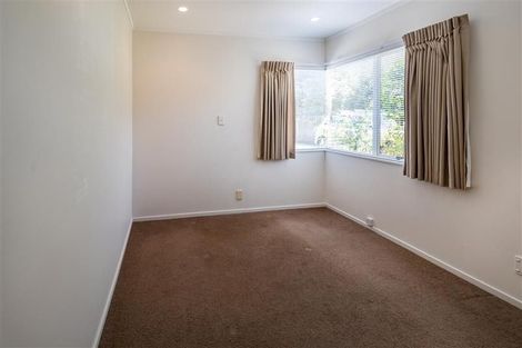 Photo of property in 25a Harbour View Road, Point Chevalier, Auckland, 1022