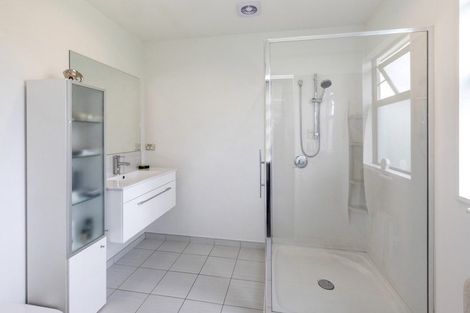 Photo of property in 37 Little Oaks Drive, Yaldhurst, Christchurch, 8042