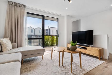 Photo of property in 37 Cessna Crescent, Mangere, Auckland, 2022