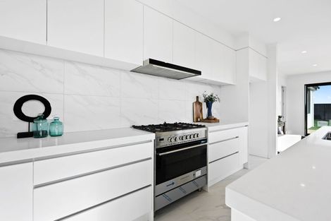 Photo of property in 169 Cumberland Drive, Flagstaff, Hamilton, 3210