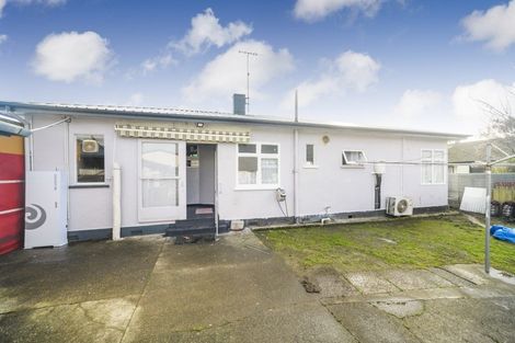 Photo of property in 698 Pioneer Highway, Takaro, Palmerston North, 4412