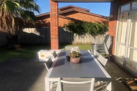 Photo of property in 12 Driftwood Drive, Red Beach, 0932