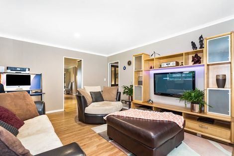 Photo of property in 18 Waitaua Road, Kauri, Kamo, 0185