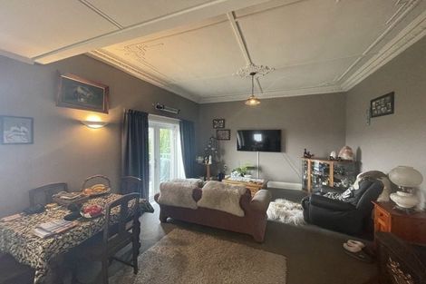 Photo of property in 35 Cole Street, Caversham, Dunedin, 9012