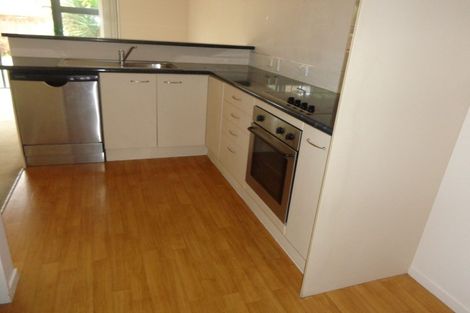 Photo of property in 6/15 Harbour View Road, Te Atatu Peninsula, Auckland, 0610