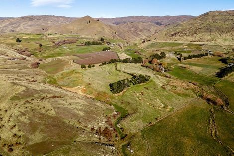 Photo of property in 187 Hawksburn Road, Nevis, Cromwell, 9384