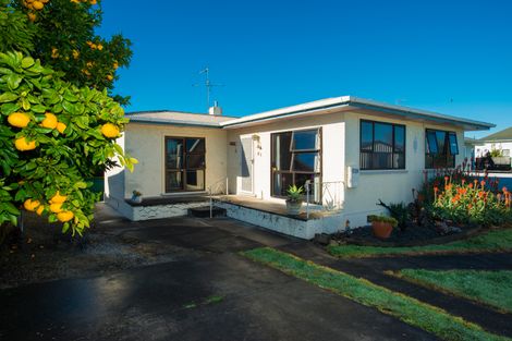 Photo of property in 4 Chalmers Road, Te Hapara, Gisborne, 4010