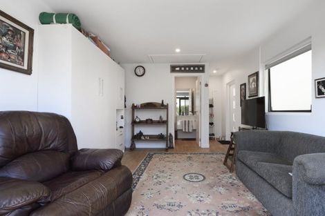 Photo of property in 5b Stratford Place, Otumoetai, Tauranga, 3110