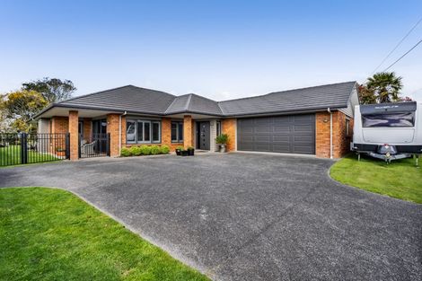 Photo of property in 59 Lismore Street, Merrilands, New Plymouth, 4312