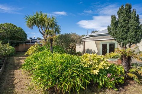 Photo of property in 9 Meridian Street, Port Chalmers, 9023
