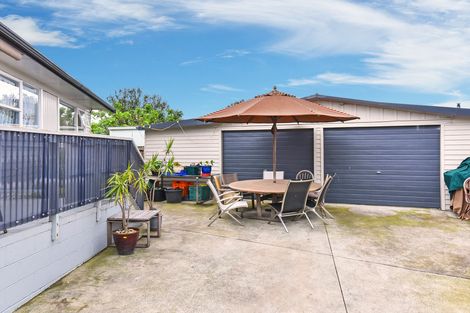 Photo of property in 9 Chisholm Place, Mangere East, Auckland, 2024