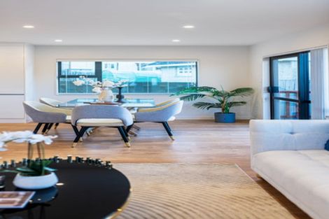 Photo of property in 18a Lydford Place, Glendene, Auckland, 0602