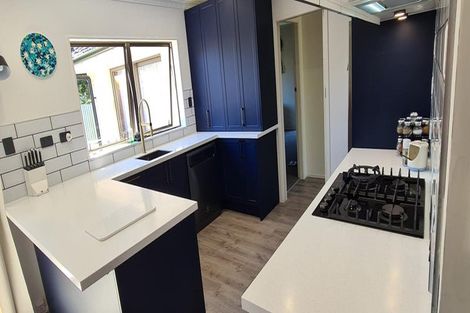 Photo of property in 144 West Street, Greytown, 5712