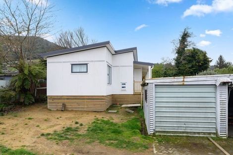 Photo of property in 5 Turner Drive, Western Heights, Rotorua, 3015