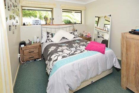 Photo of property in 28 Blackbridge Road, Dairy Flat, Albany, 0794