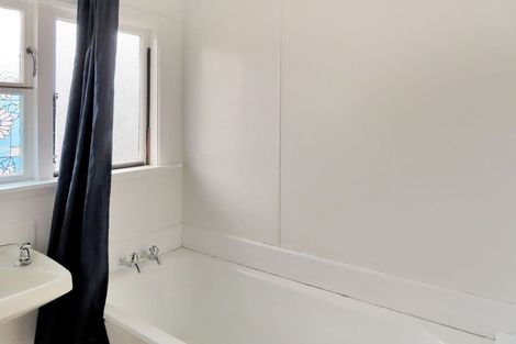 Photo of property in 8 Eldon Grove, Taita, Lower Hutt, 5019