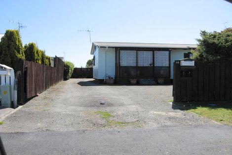 Photo of property in 63 Arawhata Road, Paraparaumu, 5032