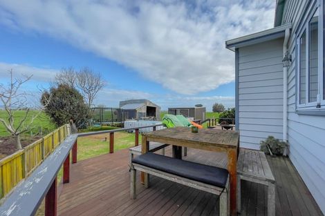 Photo of property in 39 Pipiroa Road, Ngatea, 3503