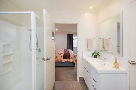 Photo of property in 120b Linton Street, West End, Palmerston North, 4410