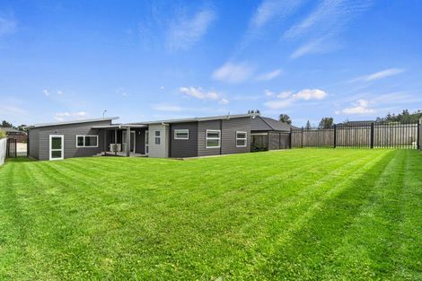 Photo of property in 8 Fernbird Avenue, Te Kauwhata, 3710