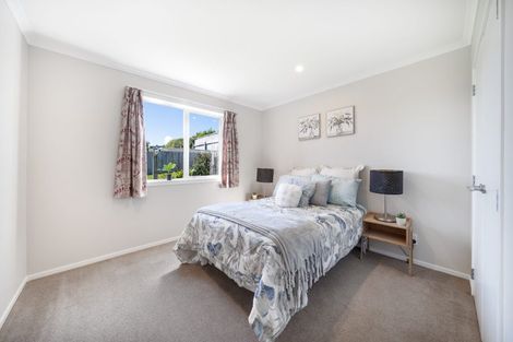 Photo of property in 9 Ken Douglas Drive, Aotea, Porirua, 5024
