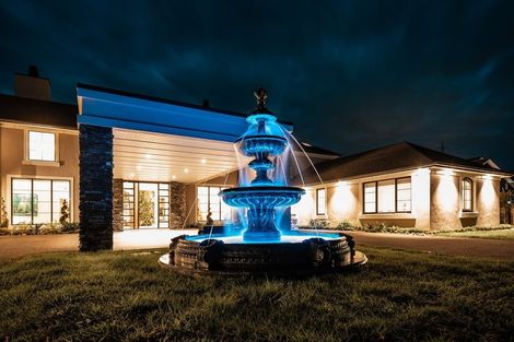 Photo of property in 14 Myra Evelyn Grove, Dairy Flat, Albany, 0792