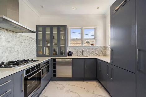 Photo of property in 1/22 Onepoto Road, Hauraki, Auckland, 0622