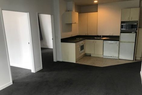 Photo of property in Terrace Tower Apartments, 7b/126 The Terrace, Wellington Central, Wellington, 6011